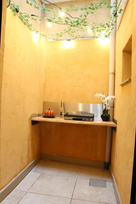 Apartamento Chez Franck Et Gisele LʼIsle-sur-la-Sorgue Exterior foto